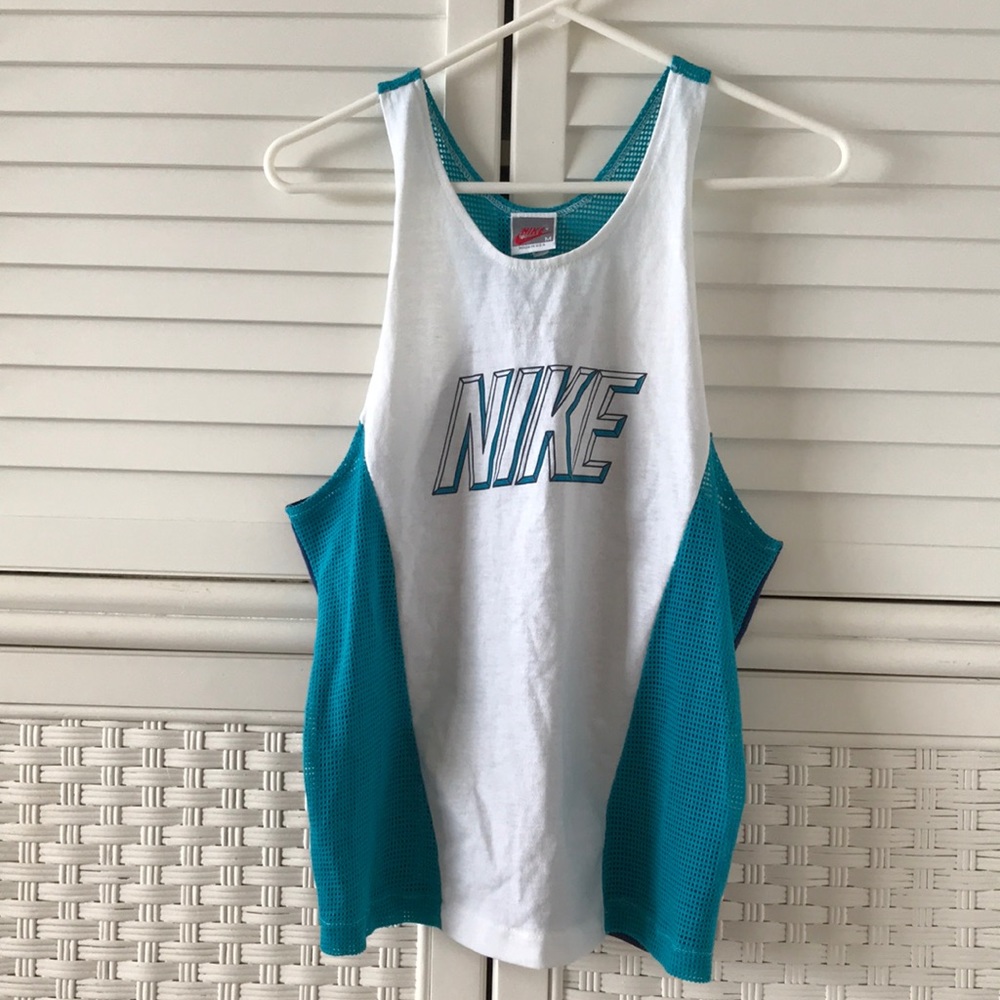 Nike women’s tank top medium mesh workout white